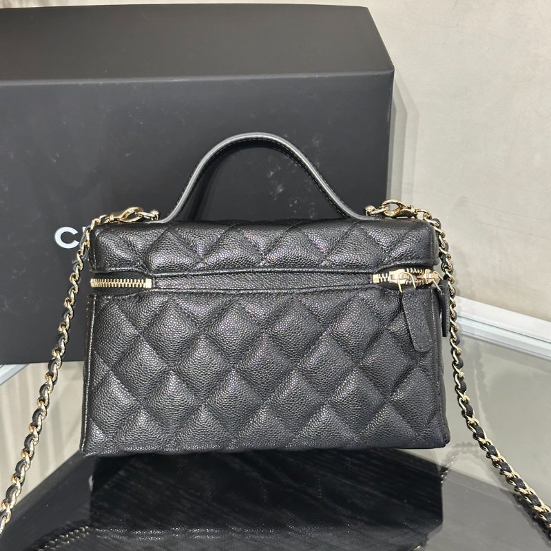 CHANEL LP粒面牛皮手提飯盒包 - 黑金-4
