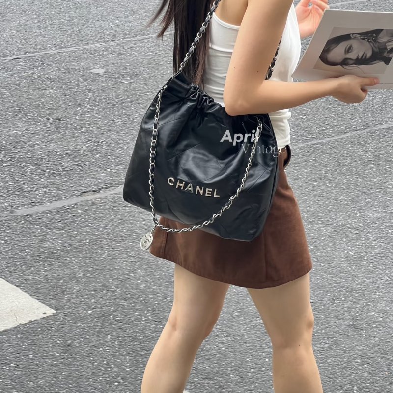 CHANEL 22 Bag - 小號黑銀-1