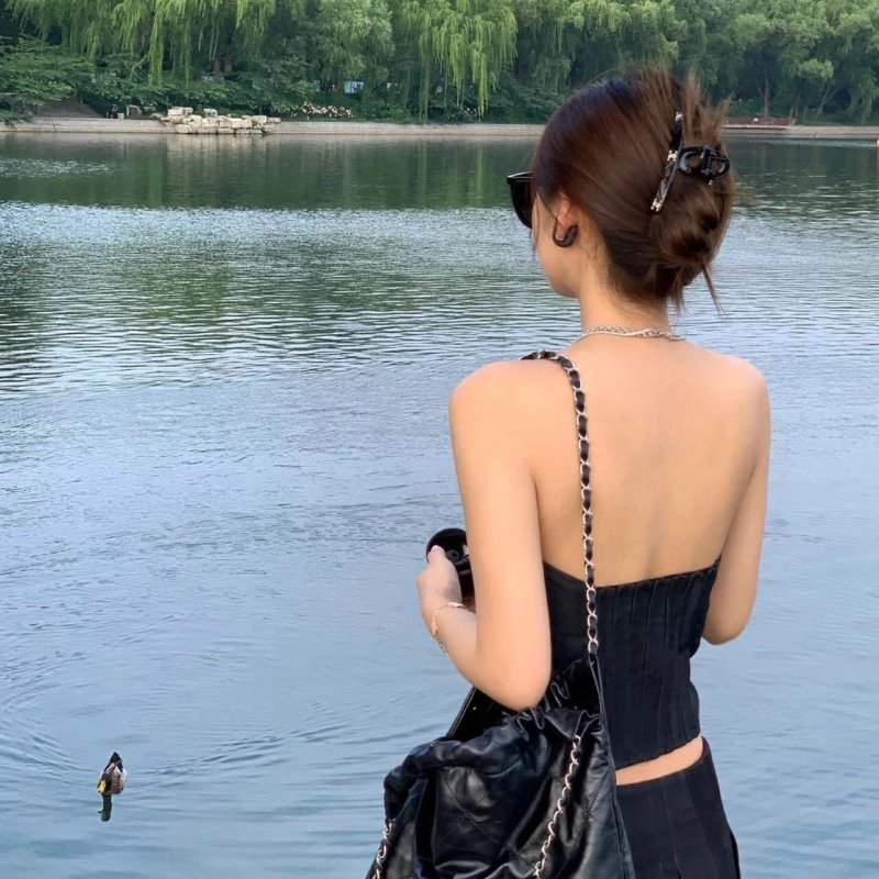 CHANEL 22 Bag - 小號黑銀-10