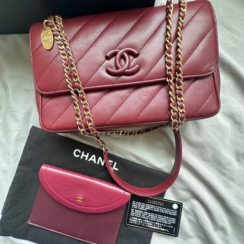 《近全新》CHANEL 酒紅色同色雙C羊皮鍊帶包｜21開保卡｜五金膜在｜送禮自用皆可