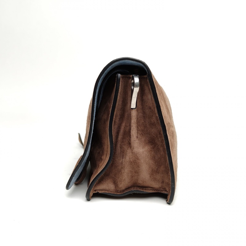 PRADA 棕色麂皮郵差20肩背包-1