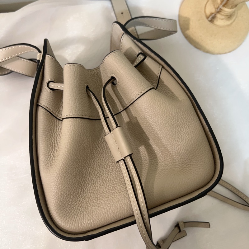 ෆ Loewe 吊床包mini-9