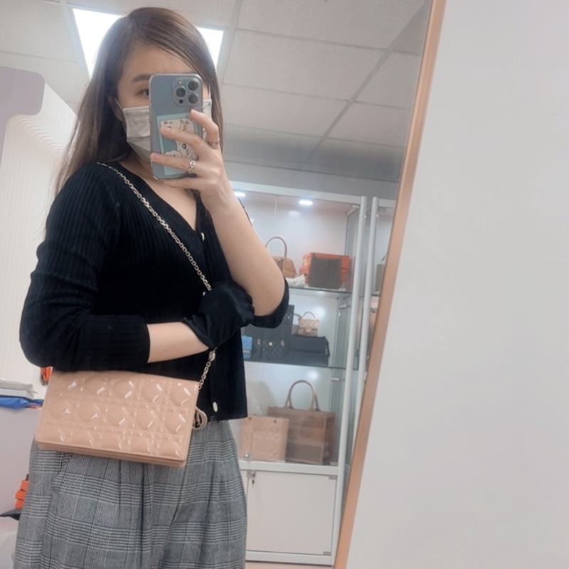 Dior lady dior pouch woc 米色漆皮-14
