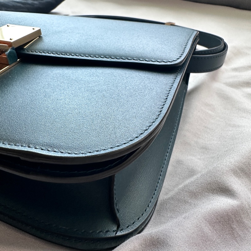 CELINE Classic Box|墨綠法式質感金釦包-5