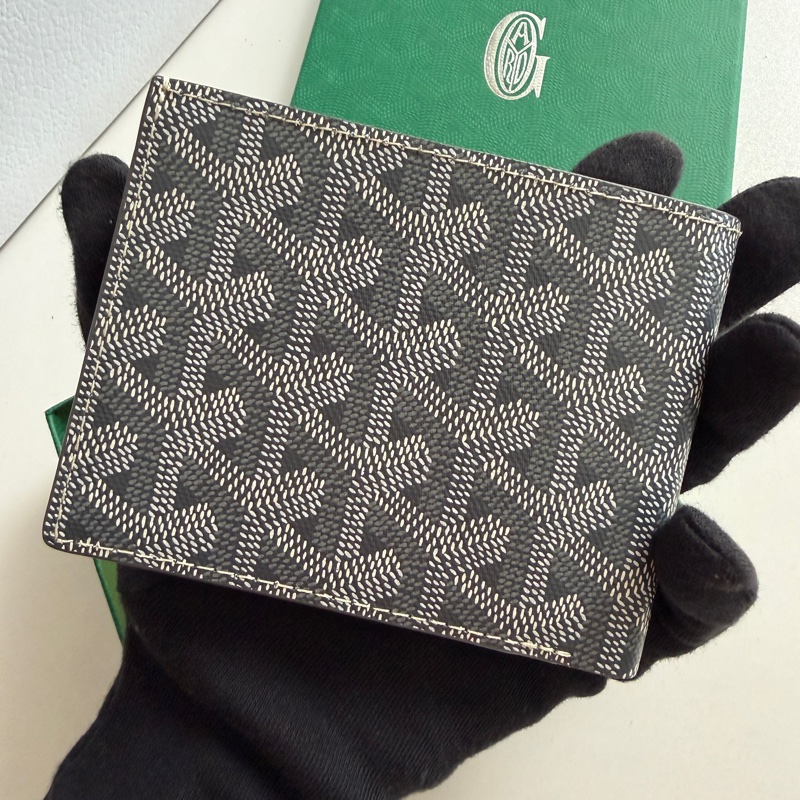 Goyard Victoire Wallet 對折8卡短夾 全新(灰色)-2