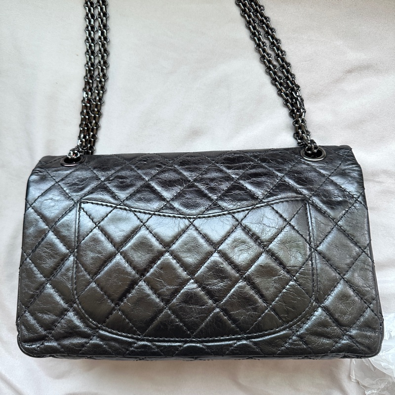 CHANEL 2.55 So Black|黑鍊黑釦× 油蠟羊皮|低調白搭-14
