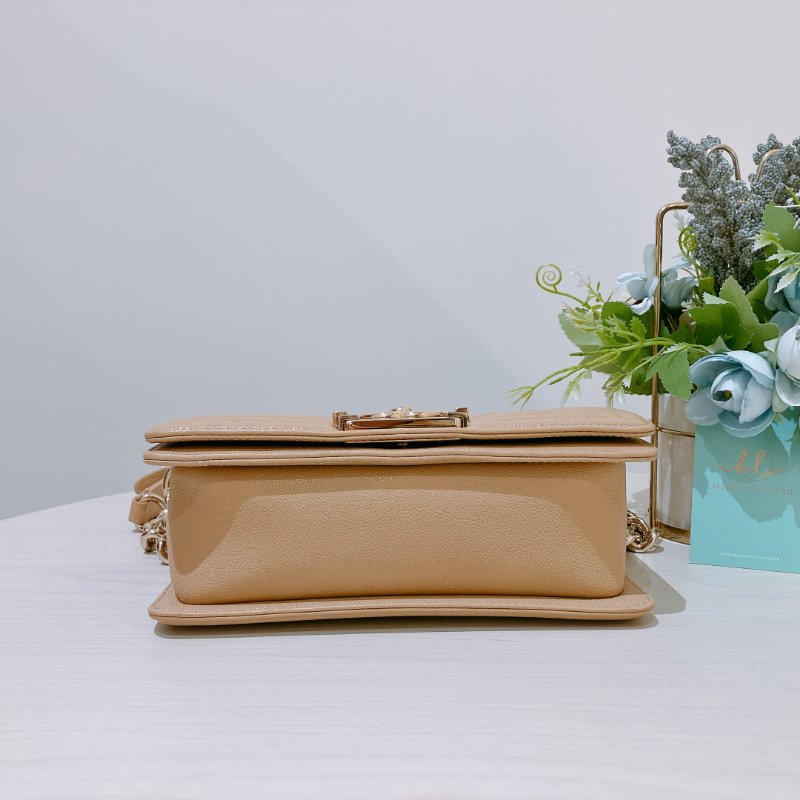 TK2069 香奈兒 牛皮 Chanel Boy Small 20cm Chevron Caviar Beige X GHW-14