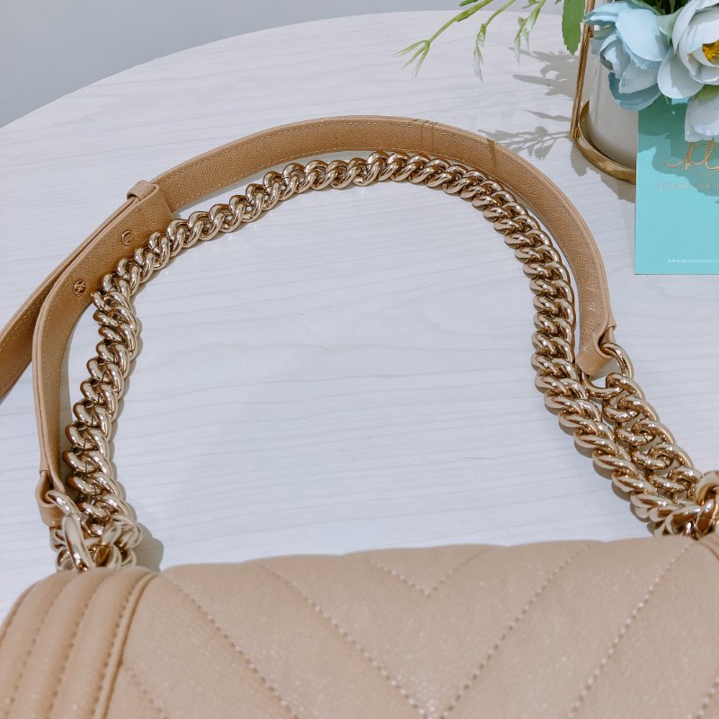 TK2069 香奈兒 牛皮 Chanel Boy Small 20cm Chevron Caviar Beige X GHW-23