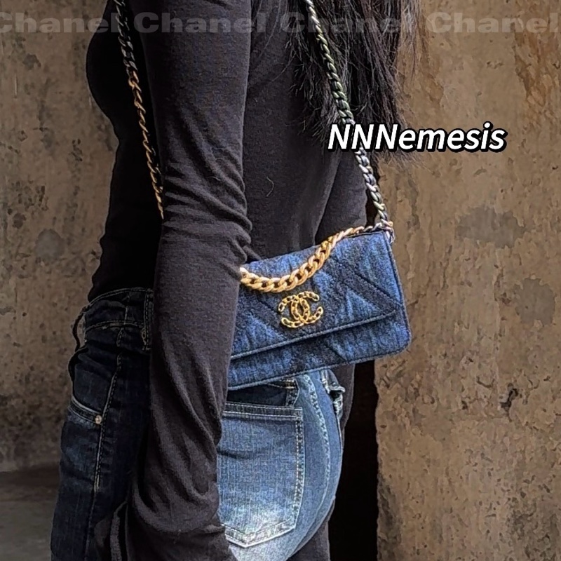 💎Chanel香奈兒|牛仔金扣 mini 19bag Woc鏈條包|芯片款99新-0