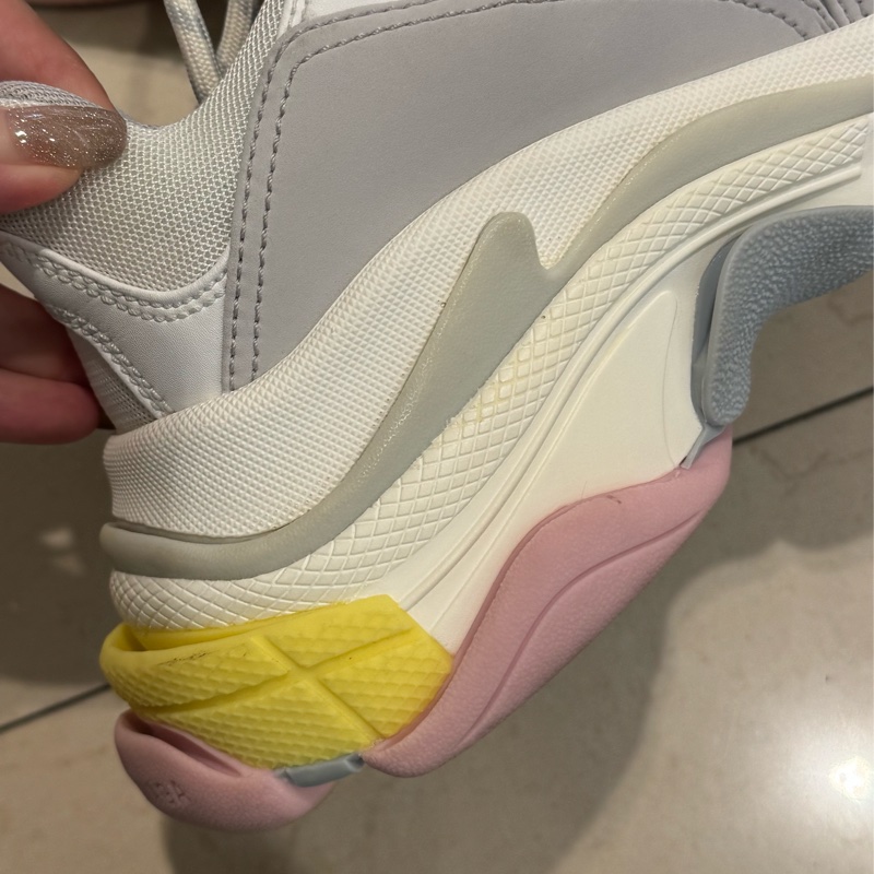 Balenciaga 粉黃底老爹鞋39號-23