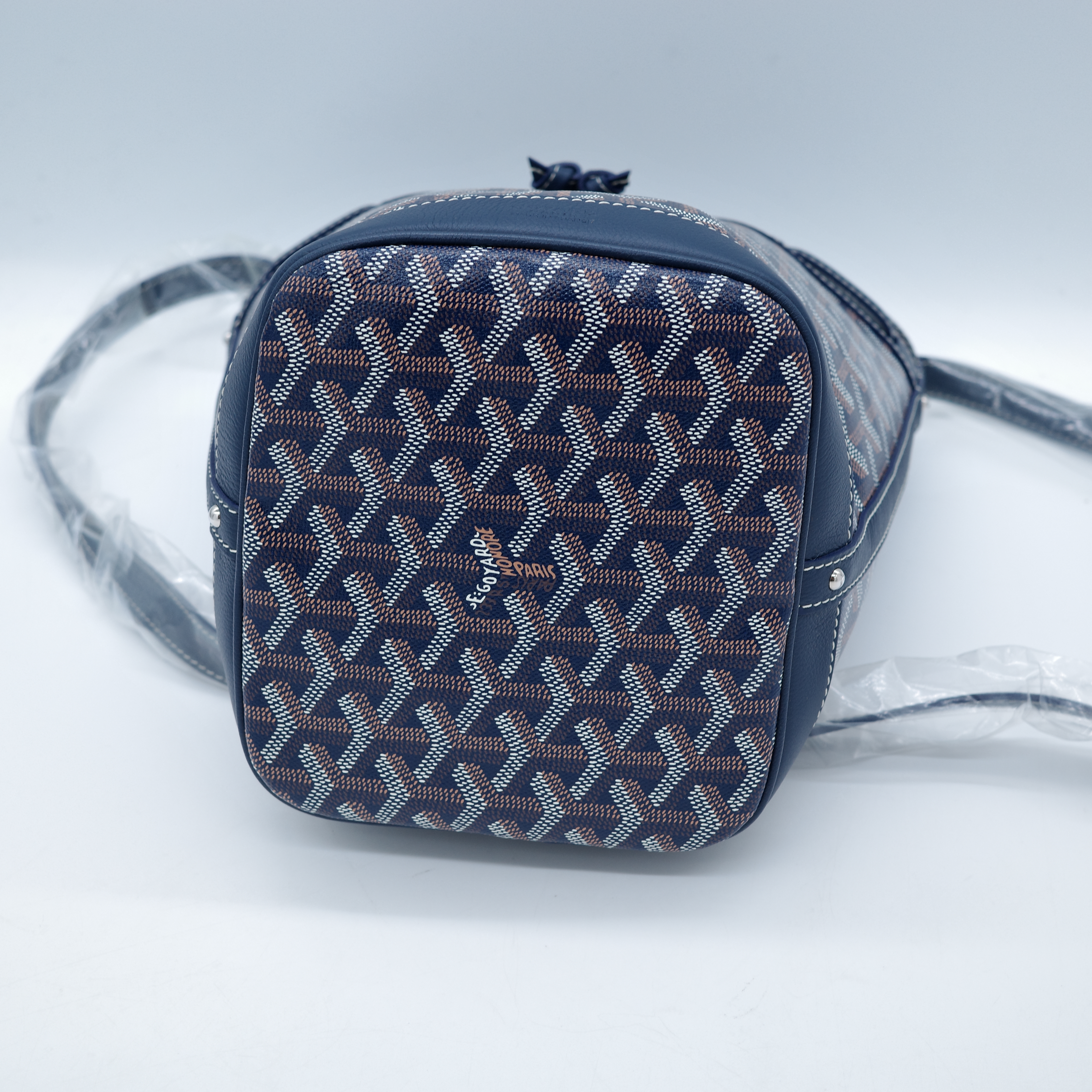 Goyard 戈雅 PEFLOT 海軍藍 束繩水桶包-10