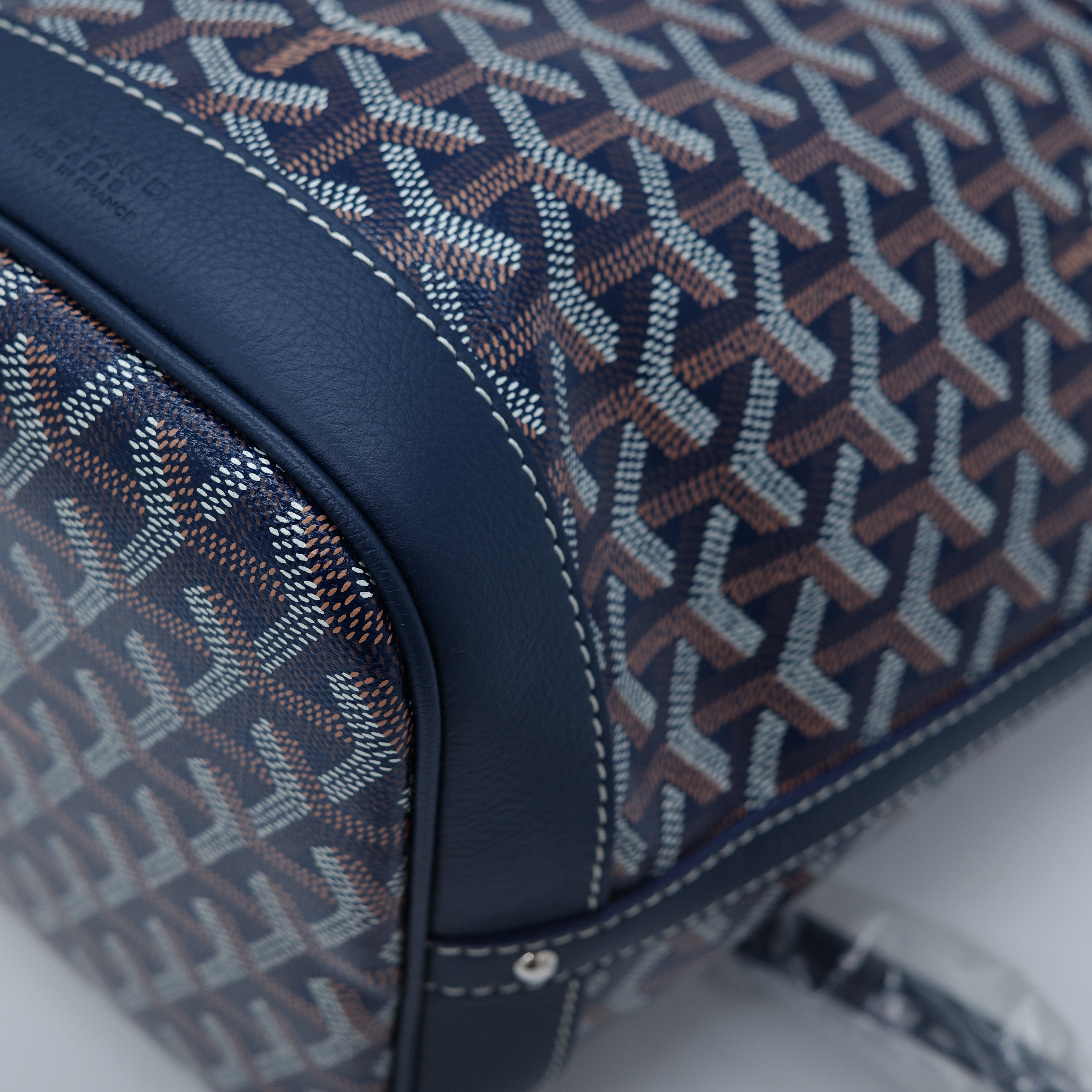 Goyard 戈雅 PEFLOT 海軍藍 束繩水桶包-12
