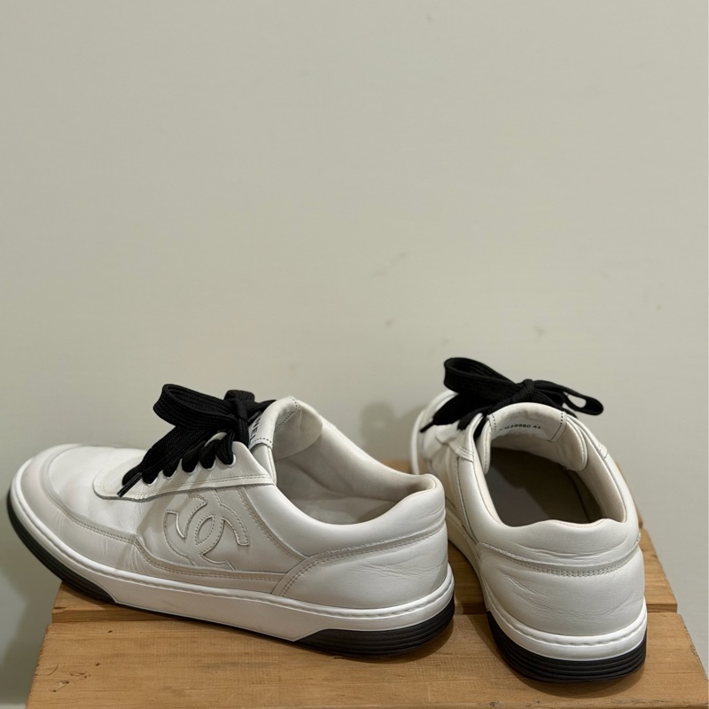 【台北101購入】近新正品 CHANEL 香奈兒 經典黑白小牛皮運動鞋 G39980 歡迎驗鞋-2