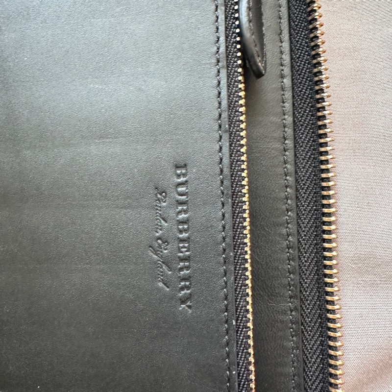 🖤 Burberry 經典戰馬格紋拉鍊長夾|奶茶格紋×黑金配色-7