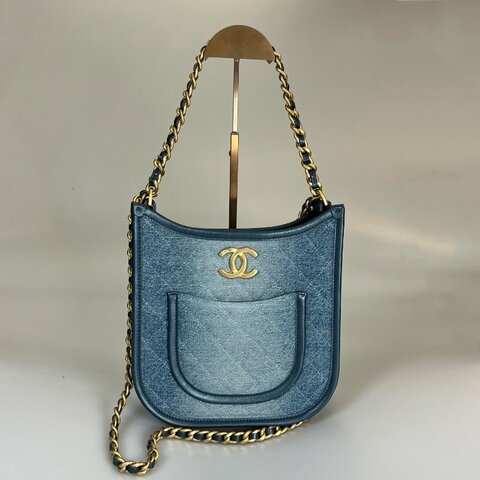 CHANEL 金釦菱格紋HOBO腋下包 藍牛仔 AS4532晶片款