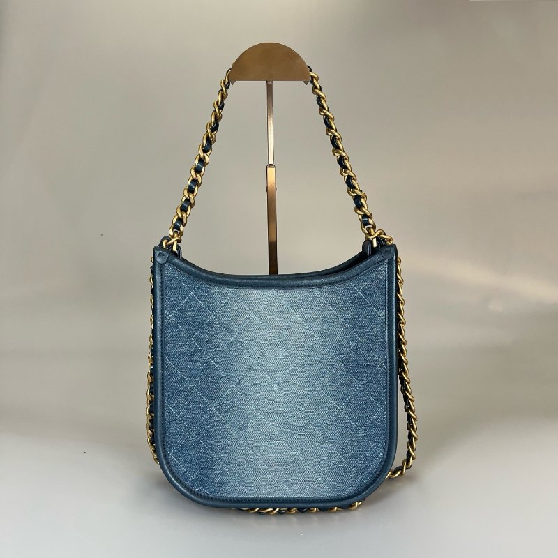 CHANEL 金釦菱格紋HOBO腋下包 藍牛仔 AS4532晶片款-1