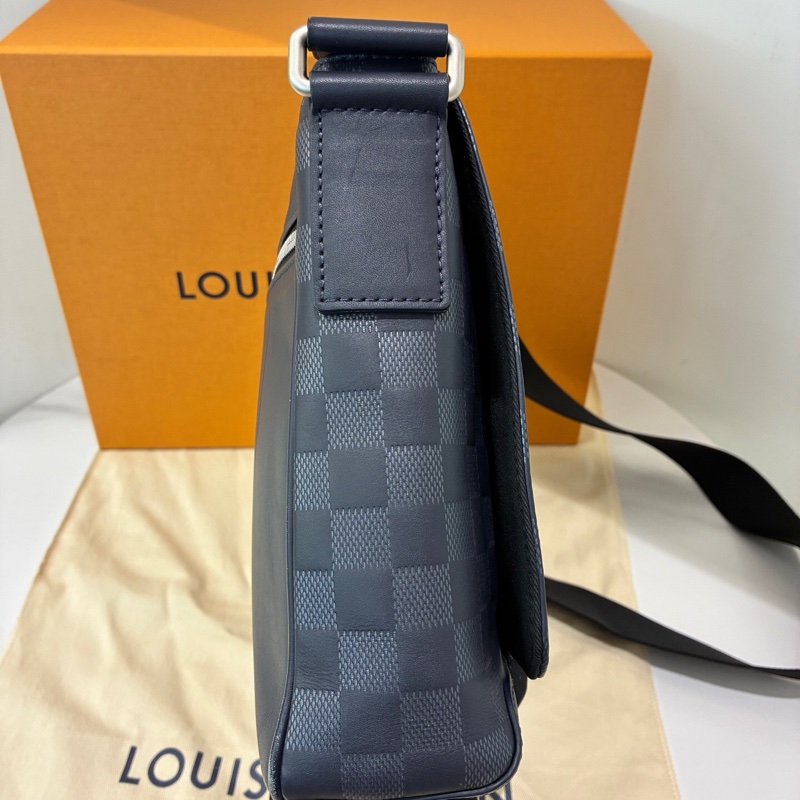 Louis Vuitton 路易威登 District 全牛皮 棋盤格郵差包-4