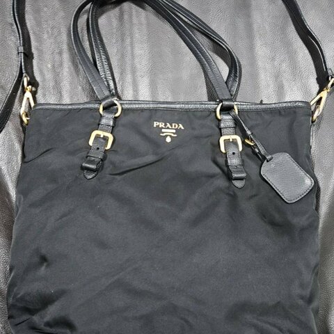 正品 Prada 帆布大斜背包／手提/托特包