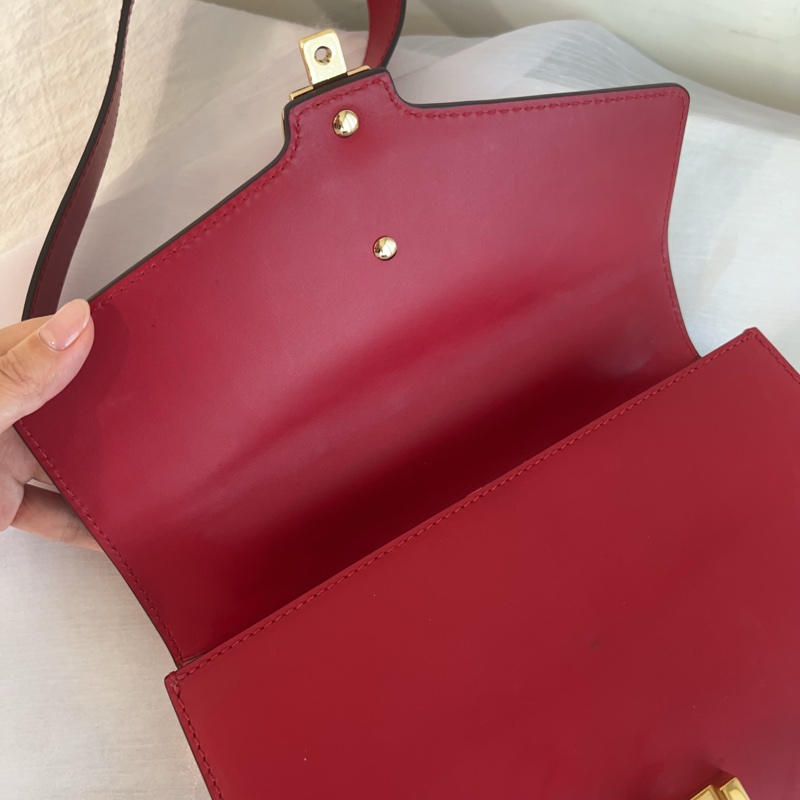 ෆ Gucci Sylvie塞爾維亞緞帶包🎀🌹-20