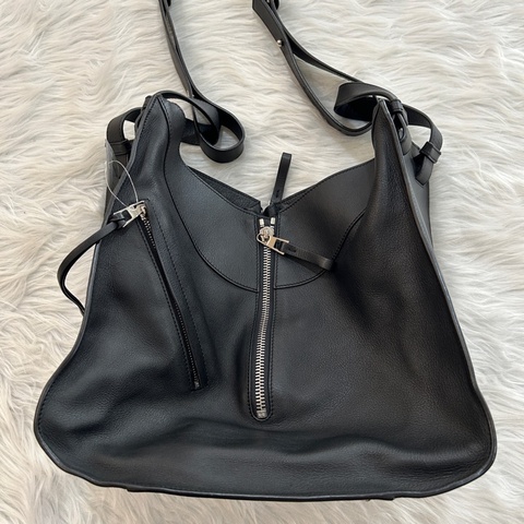 Loewe 黑色 吊床包