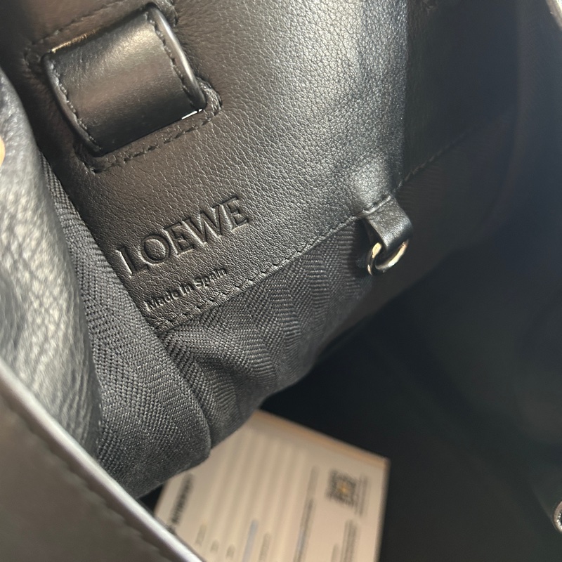Loewe 黑色 吊床包-5