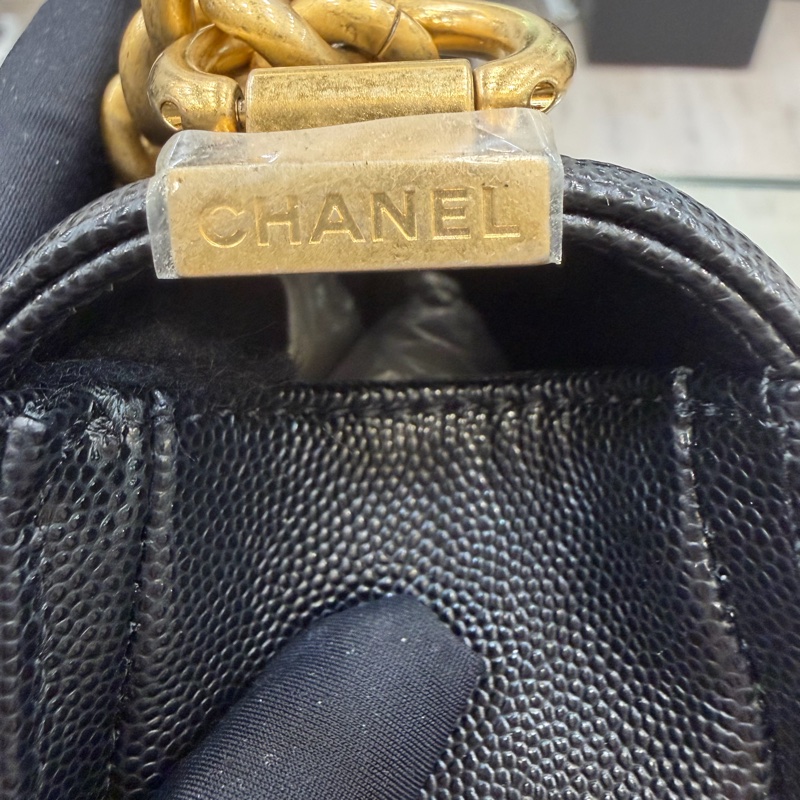 CHANEL BOY 20-3