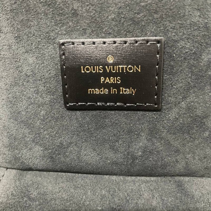 正品Louis Vuitton M45165 手提斜背化妝包(含絲巾)有購證-9