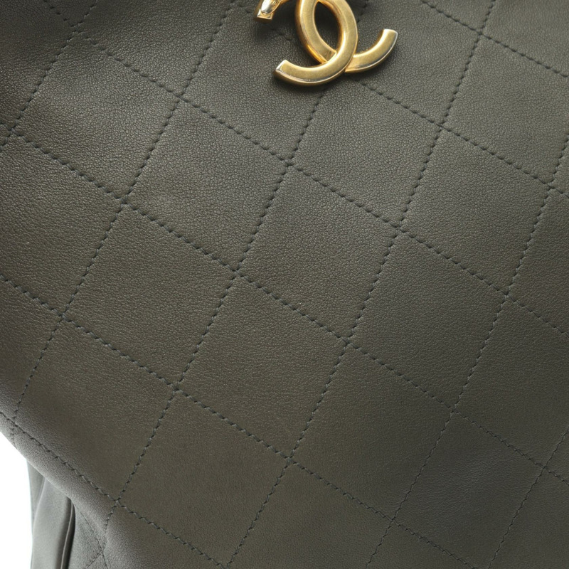 香奈兒 (CHANEL) 絎縫鏈條斜背肩帶抽繩包 A91272 皮革 綠色-8