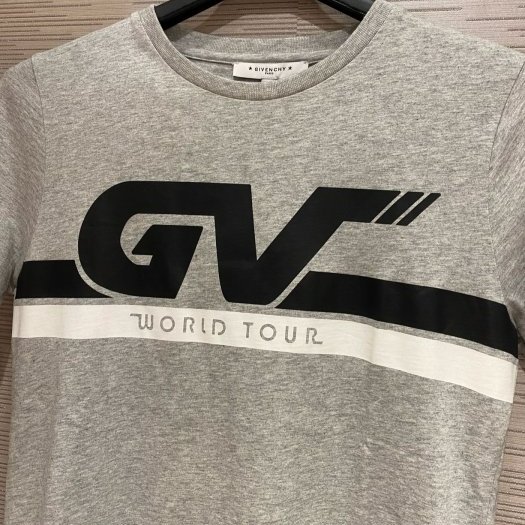 💎Han's house精品服飾💎GIVENCHY 紀梵希 短t 短袖 T恤 ~青年款14 Y-4