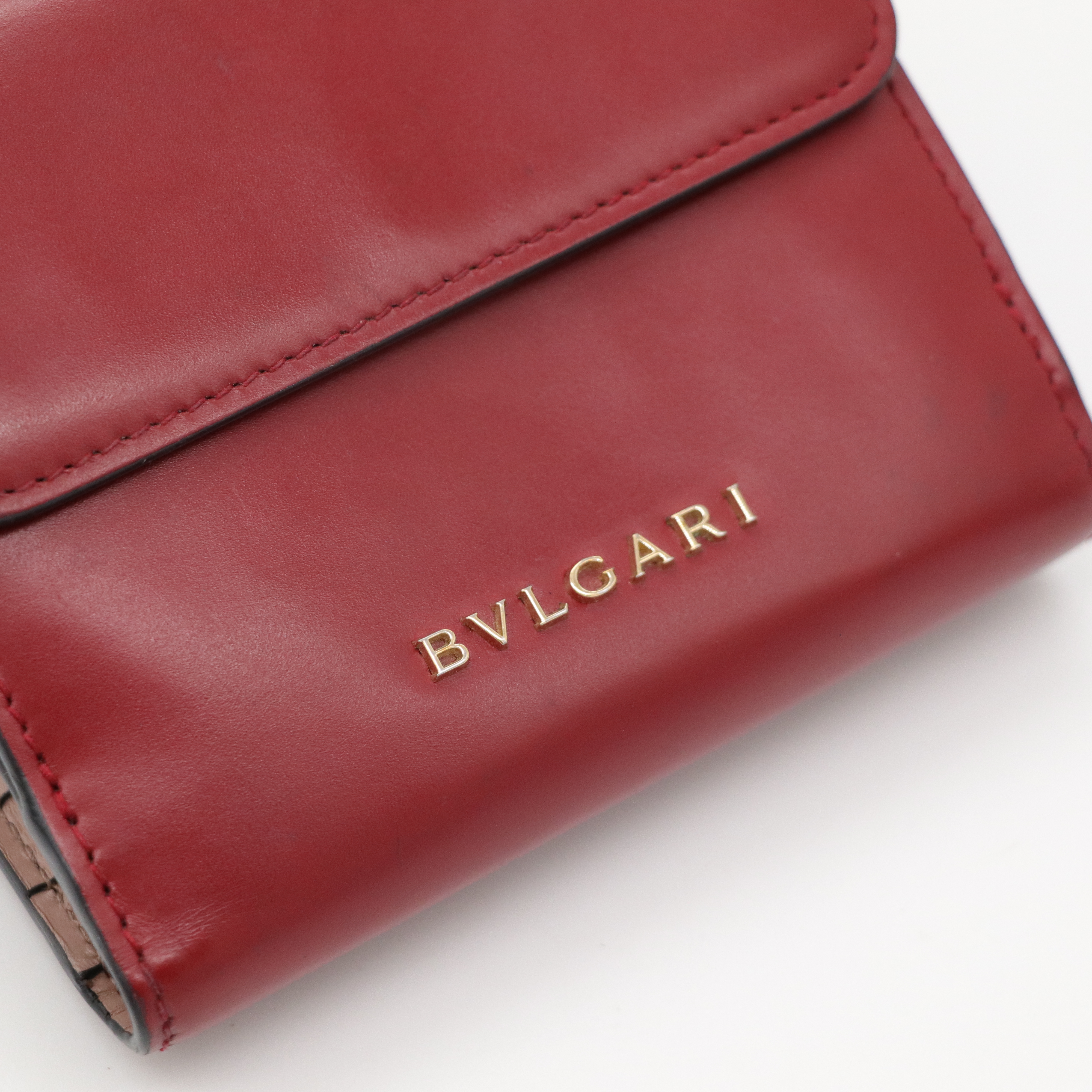 BVLGARI 蛇頭藏紅色短夾-10