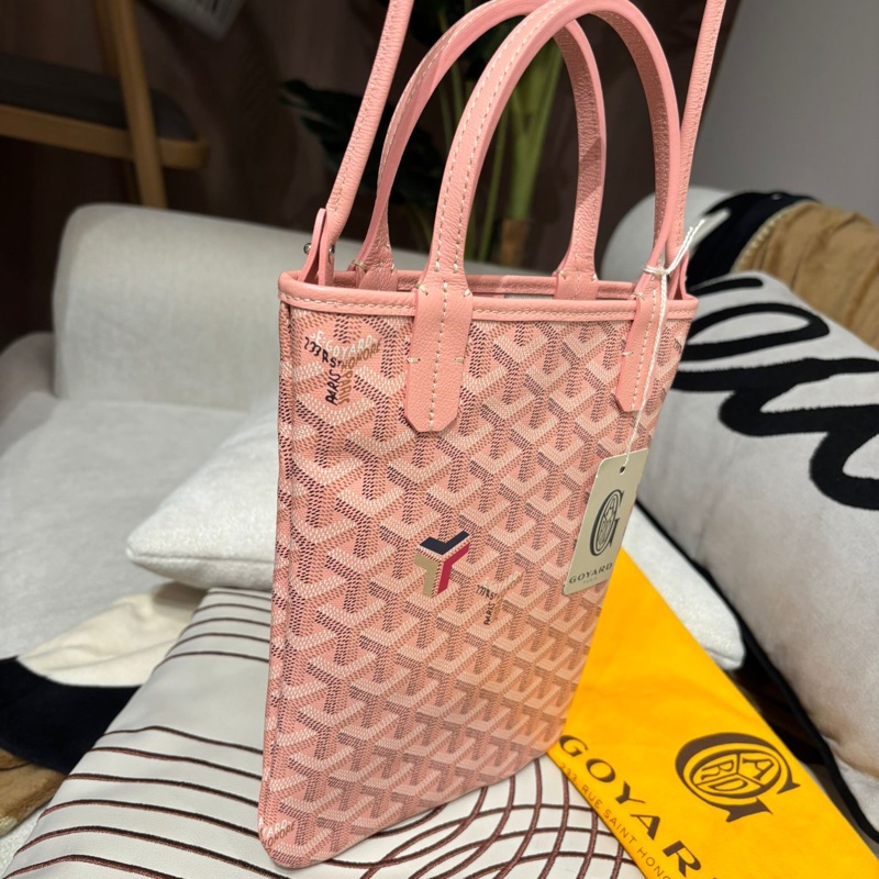 GOYARD POITIERS CLAIRE VOIE-1