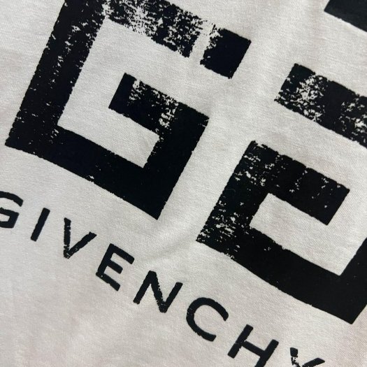 💎Han's house精品服飾💎GIVENCHY 紀梵希 LOGO 短T 現貨 青年款=男 成人款 XS S 原價8500-1