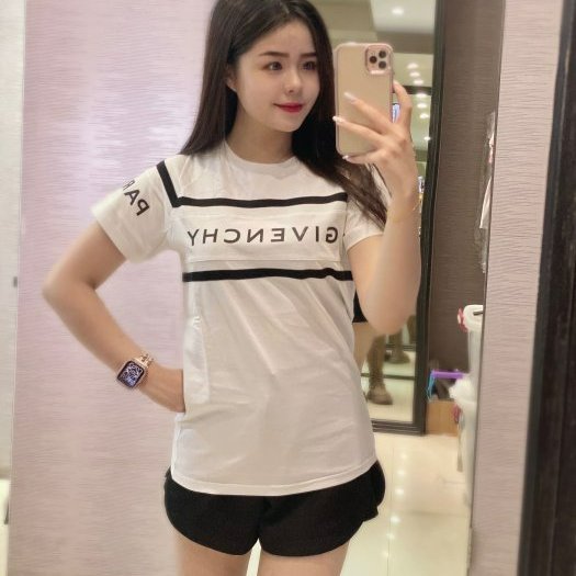 💎Han's house精品服飾💎GIVENCHY 紀梵希 Logo T 紀梵希 短T 現貨 青年款 = 男成人XS-2
