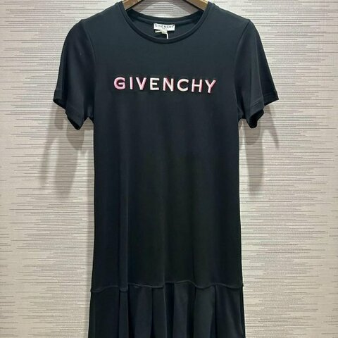 💎Han's house精品服飾💎 GIVENCHY 紀梵希 短 T 連身裙 洋裝 現貨 青年款=女成人 S~ M