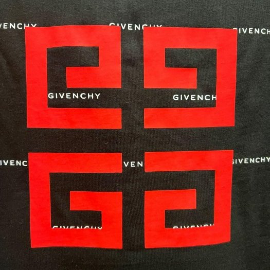 💎Han's house精品服飾💎GIVENCHY 紀梵希 滿版 LOGO 短T 現貨 青年款=女成人款 XS S-4