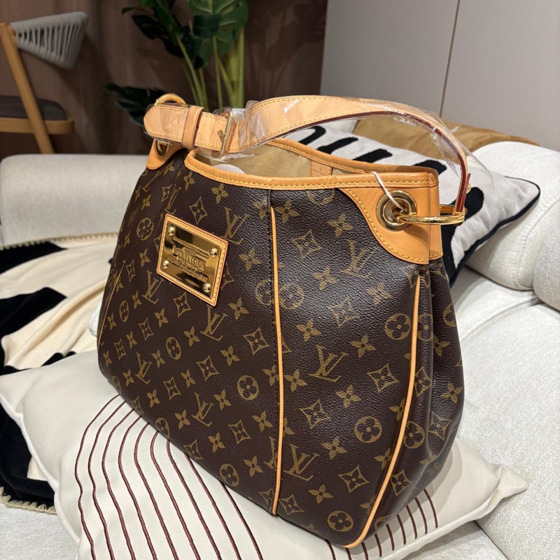 LV galliera PM monogram hobo Bag-3