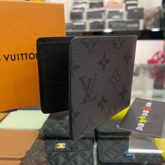 東區正精品㊣ LOUIS VUITTON LV SLENDER M80906 全新灰色字紋8卡短夾 RZ6480-7