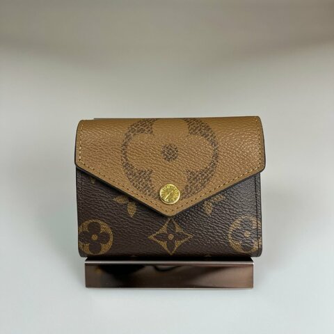 LV M80725/晶片款 拚色老花ZOE短夾