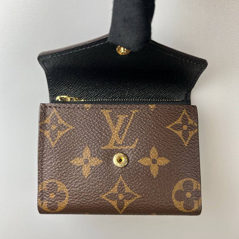 LV M80725/晶片款 拚色老花ZOE短夾-7