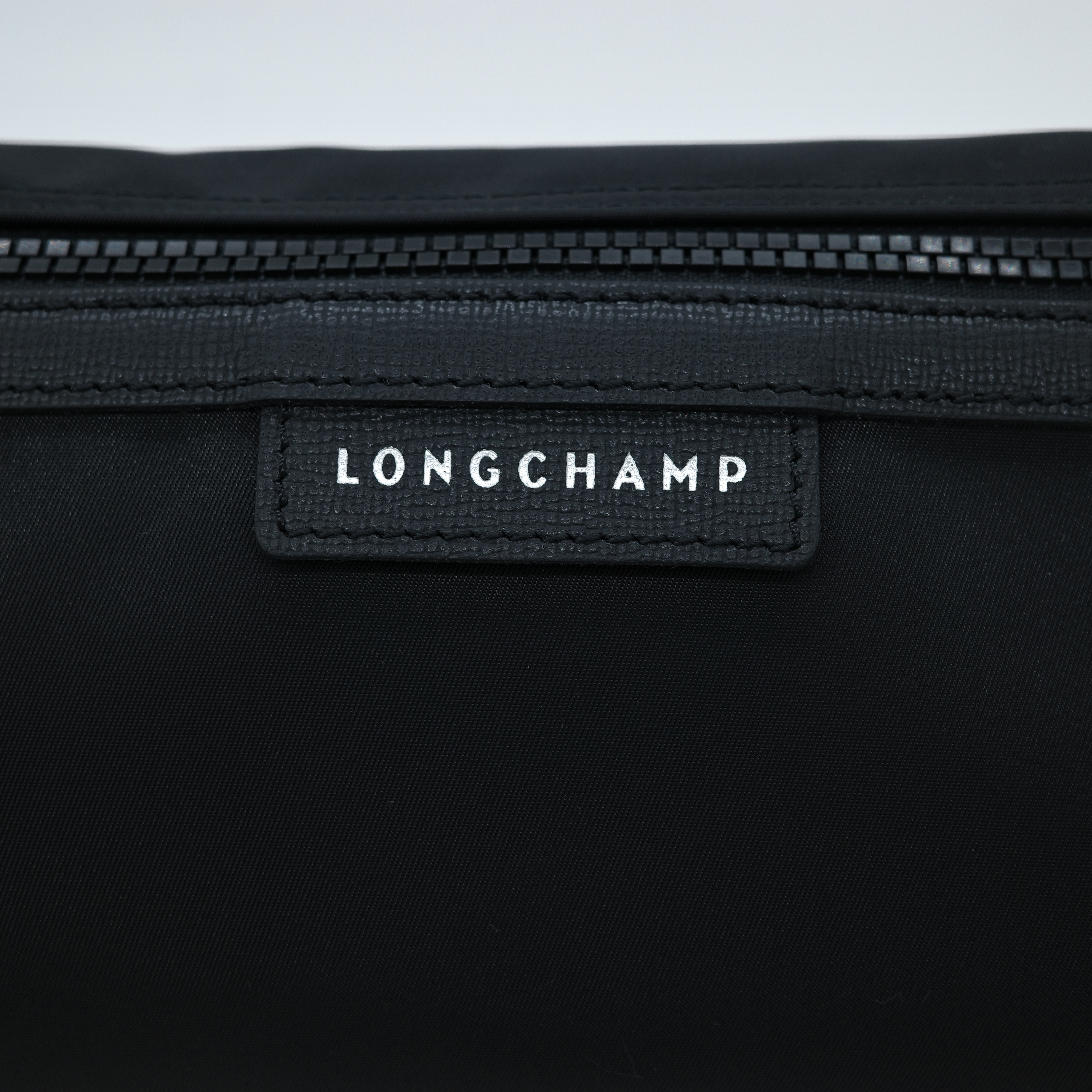 Longchamp 手拿包-1