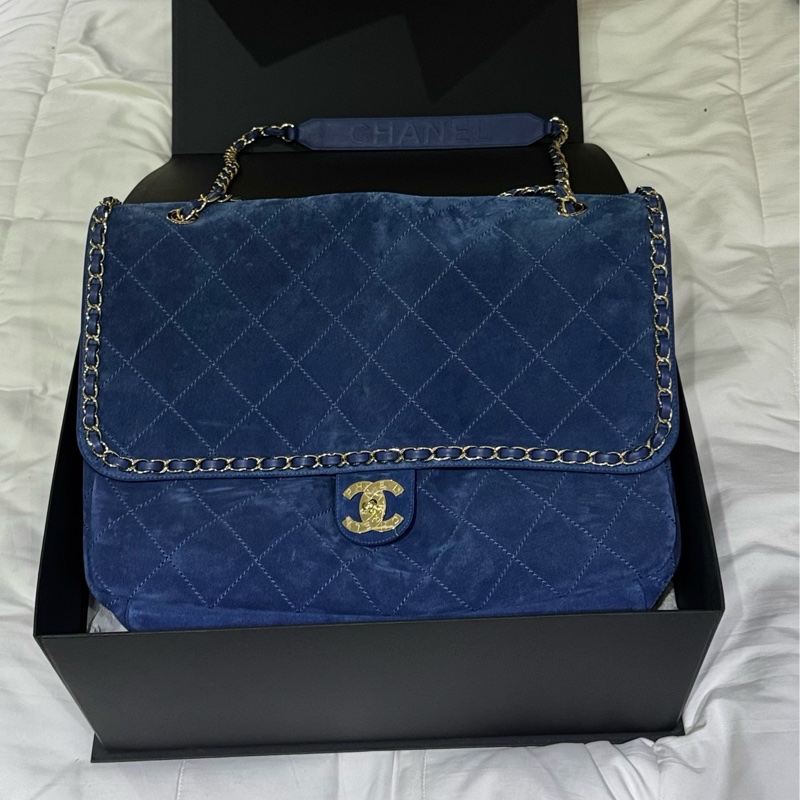 Nigo 權志龍Gd 同款Chanell x Pharrel Williams 菲董聯名限量款 flag bag 藍色麂皮大包近全新-17