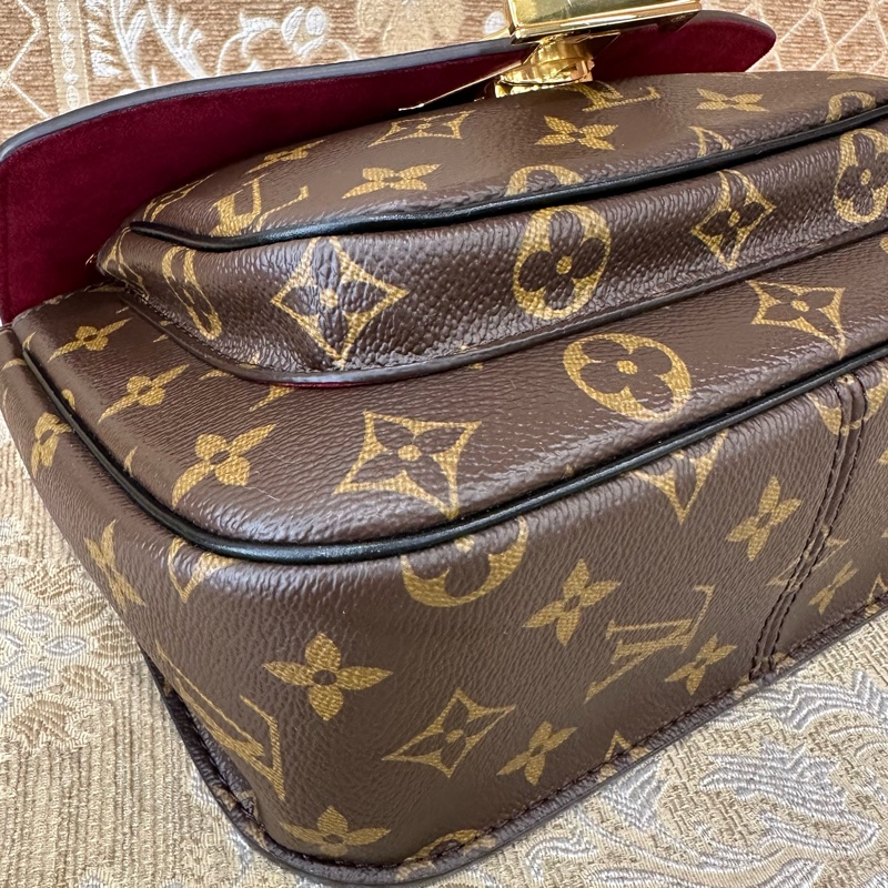 LV 原花金釦Passy MM肩斜背包M45592-5