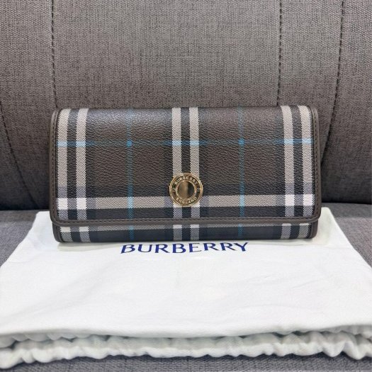 💎Han's house精品服飾💎Burberry 格紋 拉鍊 長夾-0