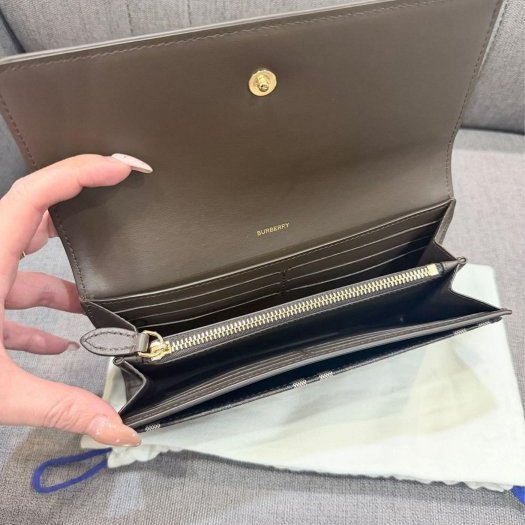 💎Han's house精品服飾💎Burberry 格紋 拉鍊 長夾-2