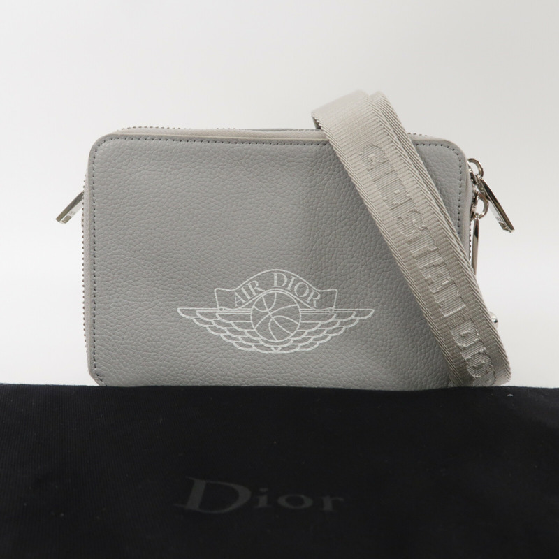 Dior 牛皮皮革Dior x Jordan Wing Messenger肩背袋-9