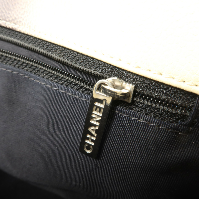 CHANEL 牛皮皮革Ombre Quilted Single Flap Bag鏈帶肩背袋-12