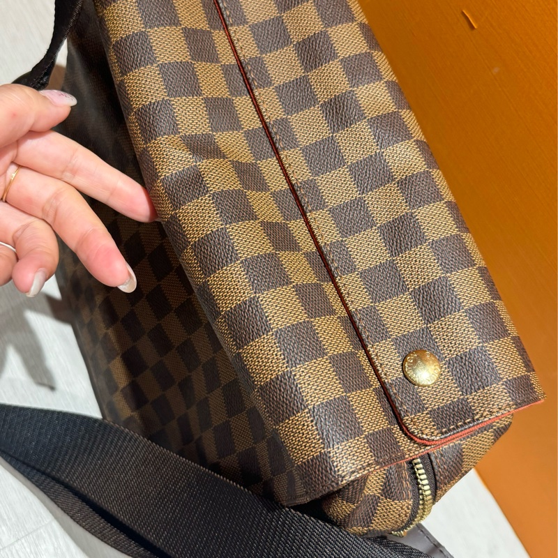 LV 格紋豆腐包-8
