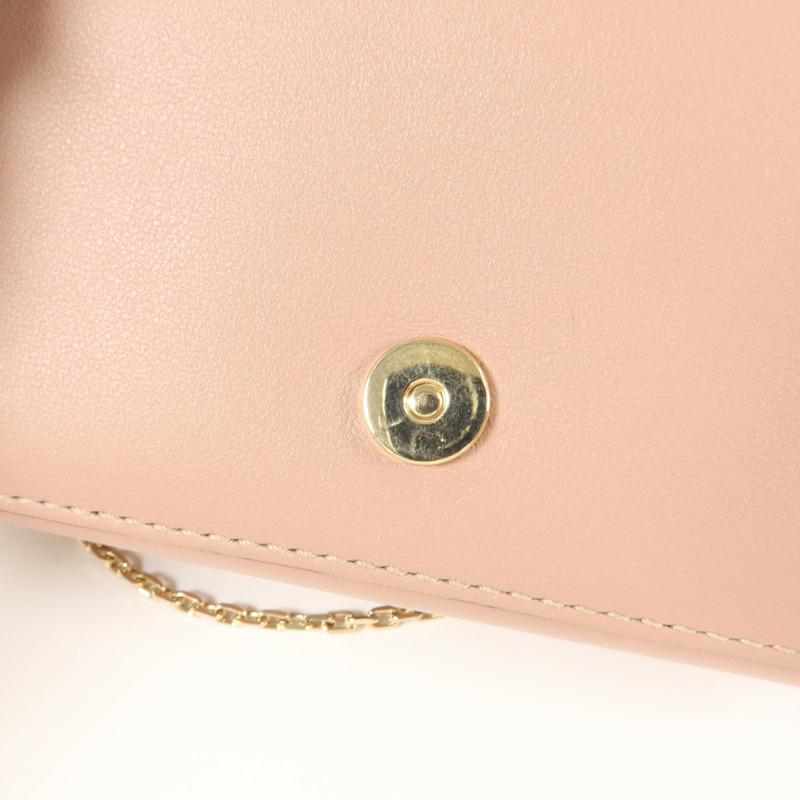 Valentino 牛皮皮革Rockstud WOC鏈帶肩背袋-9