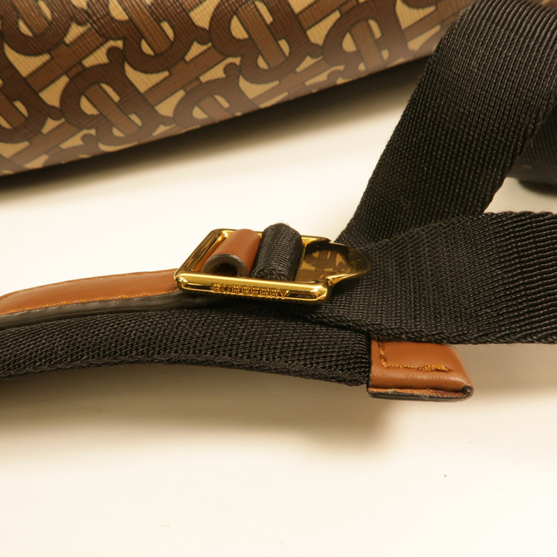 BURBERRY 塗層帆布Backpack背包-14