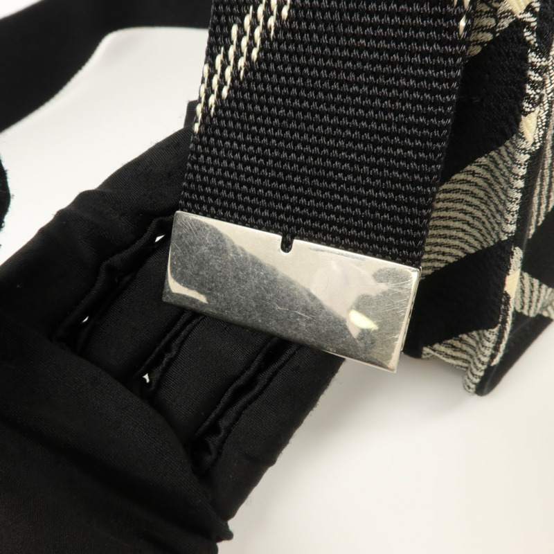 BURBERRY 帆布Trench Crossbody Bag肩背袋-10